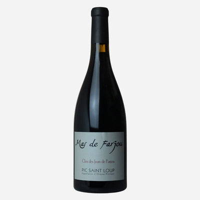 Wine bottle labeled 'Mas de Farjou' on a white background